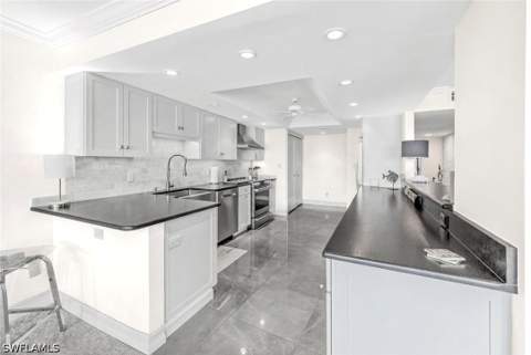 2381 Gulf Shore Blvd N 503, Naples FL - photo 17 of 49
