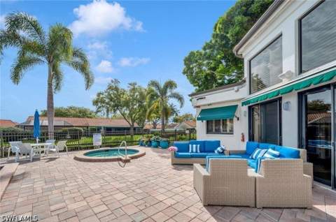 551 Beachwalk Cir, Naples FL - photo 8 of 50