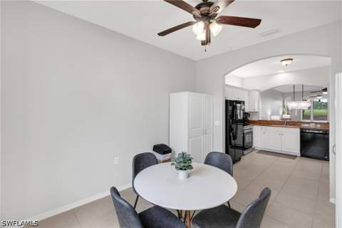 1320 Charleston Square Dr 103, Naples FL - photo 22 of 47