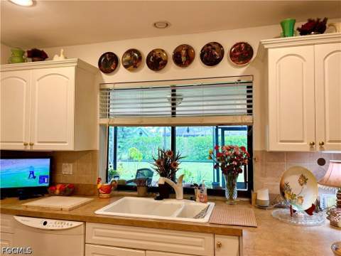 810 El Dorado Pkwy W, Cape Coral FL - photo 7 of 23