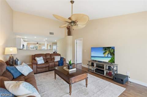 4206 SE 20th Pl 105, Cape Coral FL - photo 7 of 44