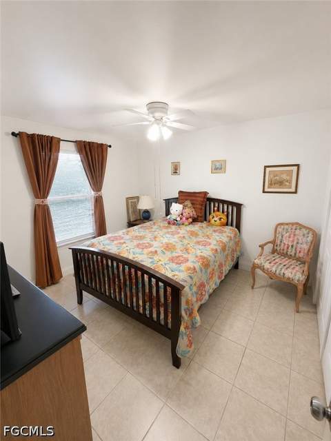 1409 NW 7th Pl, Cape Coral FL - photo 13 of 23