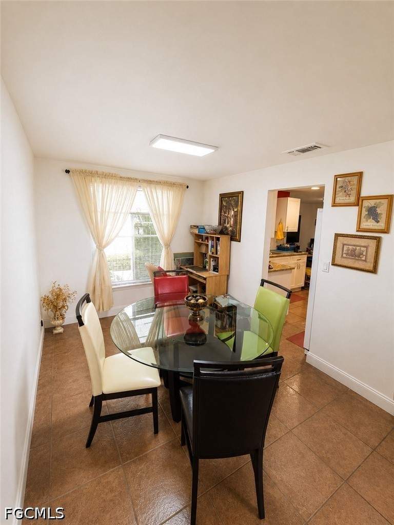 3 bedroom SingleFamilyResidence at 1409 NW 7th Pl, Cape Coral, Cape Coral — photo 4