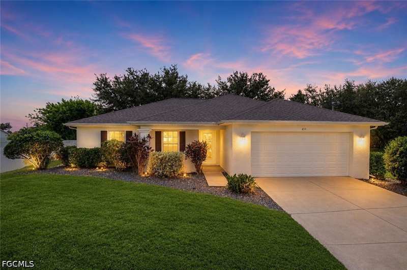 3 bedroom SingleFamilyResidence at 459 NE 3rd Ave, Cape Coral, Cape Coral — photo 1