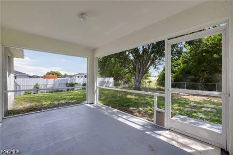 459 NE 3rd Ave, Cape Coral FL - photo 18 of 29