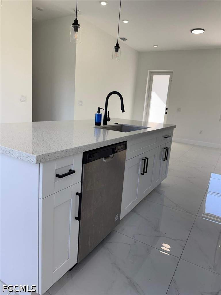 3 bedroom SingleFamilyResidence at 1832 Lindsay St, Greenbriar, Lehigh Acres — photo 3
