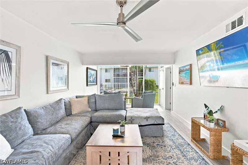 2 bedroom Condominium at 1417 Chesapeake Ave 106, Chesapeake Manor, Naples — photo 1