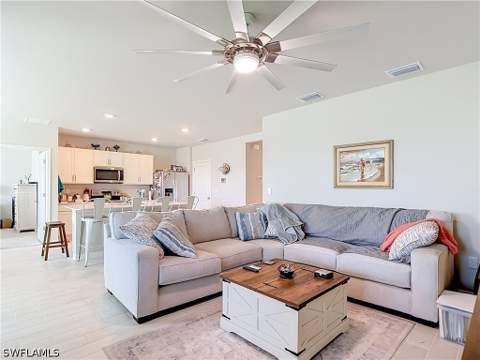 2161 NW 22nd Pl, Cape Coral FL - photo 11 of 33