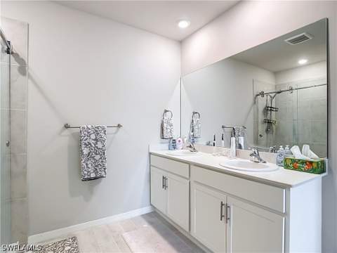 2161 NW 22nd Pl, Cape Coral FL - photo 15 of 33