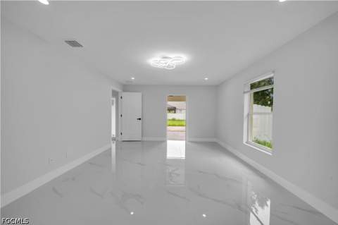 174 Blakely Ave S, Lehigh Acres FL - photo 15 of 29