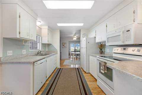 275 Boros Dr, North Fort Myers FL - photo 8 of 39
