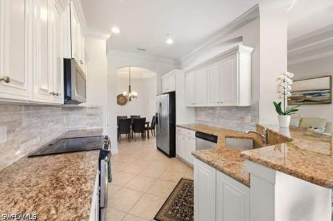 10351 Glastonbury CIR 202, Fort Myers FL - photo 19 of 47