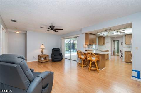 1725 SE 11th Ter, Cape Coral FL - photo 17 of 19