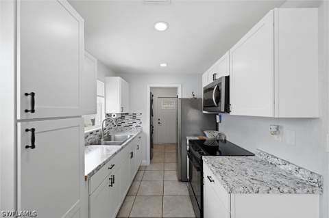 1776 Glenway Ct, Fort Myers FL - photo 8 of 33