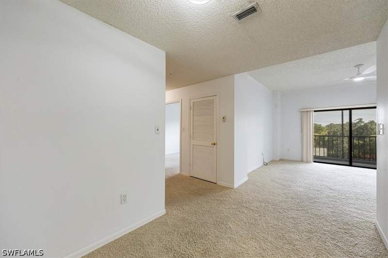 1 bedroom Condominium at 900 Arbor Lake Dr 9-307, Arbor Trace, Naples — photo 3