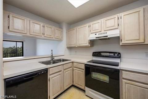 900 Arbor Lake Dr 9-307, Naples FL - photo 8 of 33