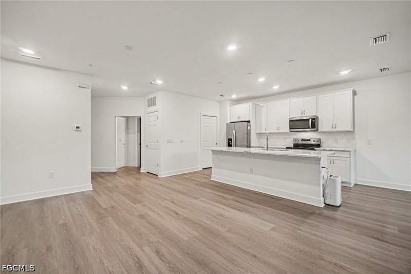 2 bedroom Condominium at 5693 Mayflower Way 1103, Del Webb, Ave Maria — photo 4