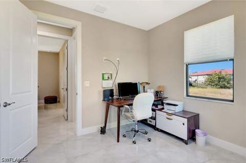 2514 SW Embers Ter, Cape Coral FL - photo 16 of 38