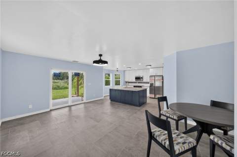 428 SW 19th Ave, Cape Coral FL - photo 6 of 28