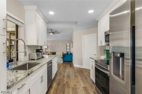 1424 SW 49th St, Cape Coral FL - photo 12 of 43