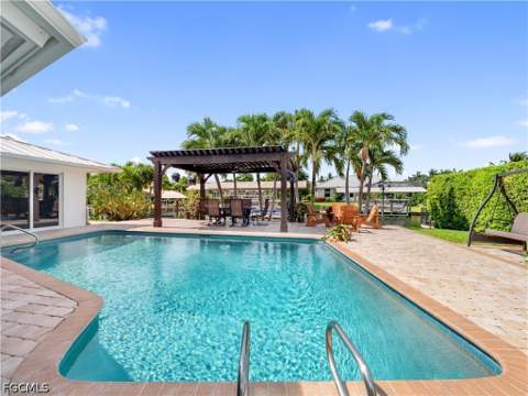 980 Bal Isle Dr, Fort Myers FL - photo 18 of 44