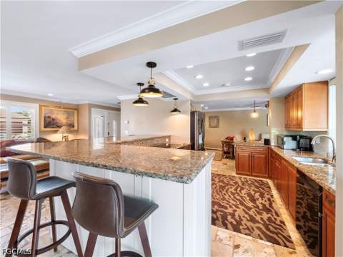 980 Bal Isle Dr, Fort Myers FL - photo 8 of 44