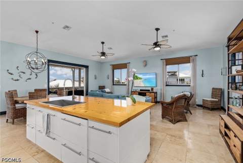 4490 Oyster Shell Dr, Upper Captiva FL - photo 7 of 35