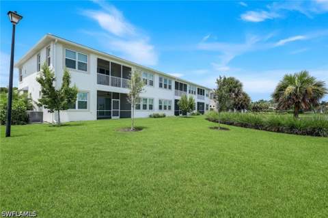 4563 Arboretum Cir 101, Naples FL - photo 22 of 26