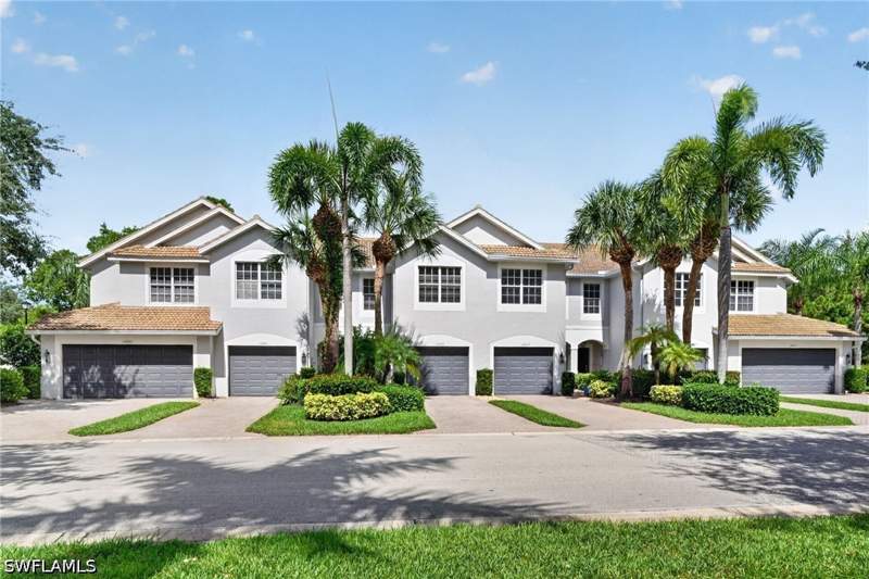 3 bedroom Townhouse at 15995 Caldera Ln, Milano, Naples — photo 3