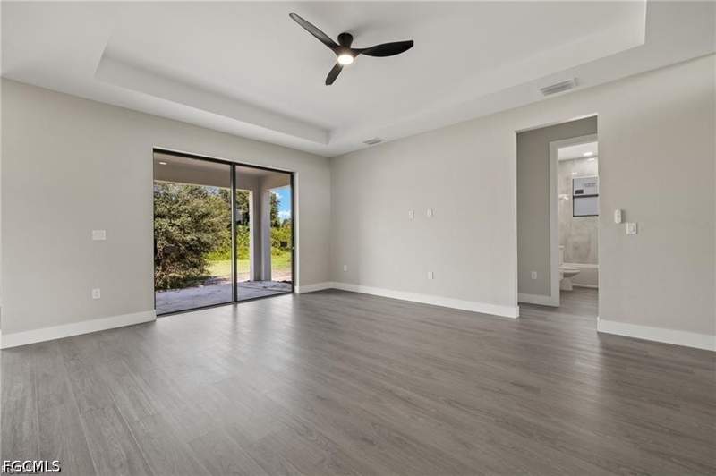 3 bedroom SingleFamilyResidence at 333 Pinehurst Ave, Lehigh Acres, Lehigh Acres — photo 3