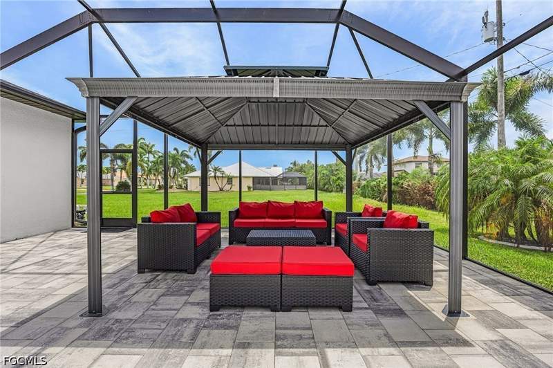 3 bedroom SingleFamilyResidence at 5126 SW 19th Ave, Cape Coral, Cape Coral — photo 4