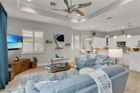 14610 Laguna Dr, Fort Myers FL - photo 13 of 36