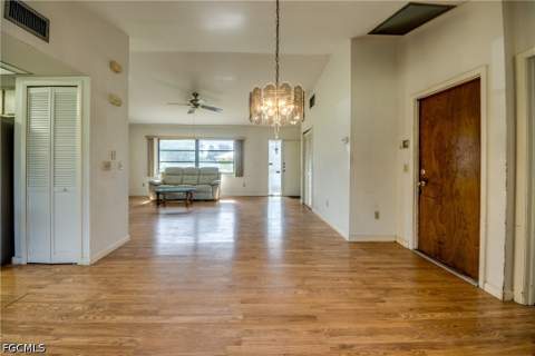 3810 SW 7th Ave, Cape Coral FL - photo 10 of 37