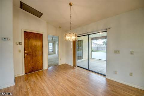 3810 SW 7th Ave, Cape Coral FL - photo 7 of 37