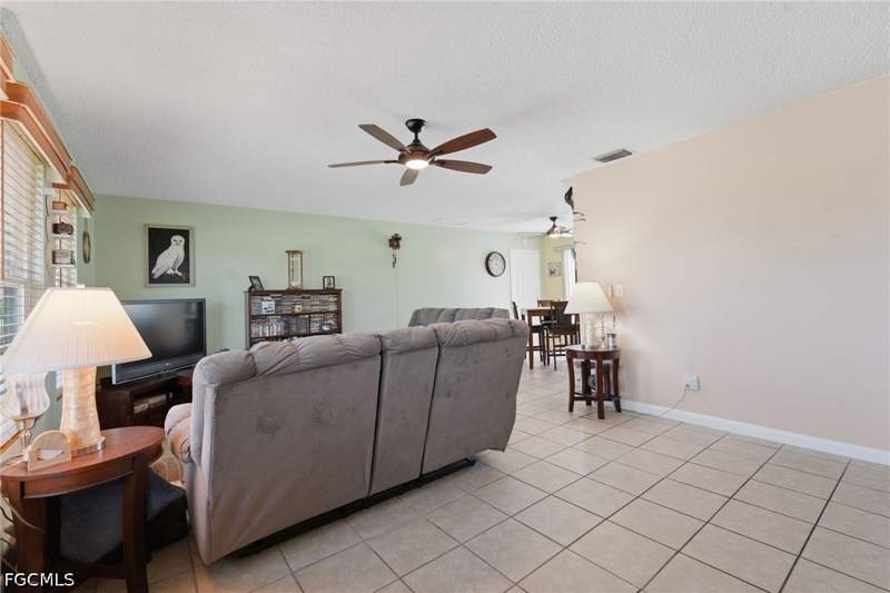 3 bedroom SingleFamilyResidence at 2303 NE 23rd Ave, Cape Coral, Cape Coral — photo 3