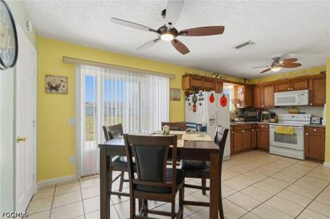 2303 NE 23rd Ave, Cape Coral FL - photo 8 of 23