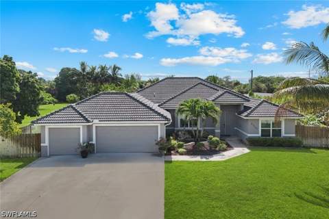 27741 S Roslin Pl, Bonita Springs FL - photo 7 of 42