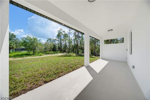 1318 Roosevelt Ave, Lehigh Acres FL - photo 13 of 60