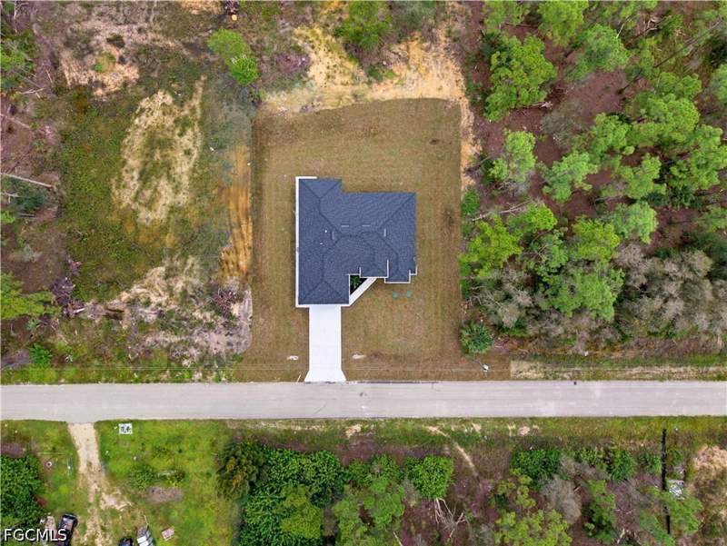 3 bedroom SingleFamilyResidence at 1318 Roosevelt Ave, Lehigh Acres, Lehigh Acres — photo 5