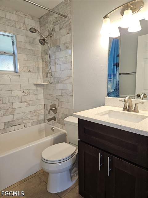 743 Testerman Ct, Lehigh Acres FL - photo 15 of 18