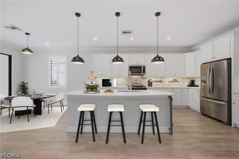 16277 Borelle Cir, Naples FL - photo 18 of 49