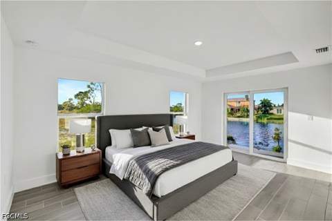 918 NE 12th St, Cape Coral FL - photo 11 of 27