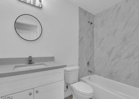 918 NE 12th St, Cape Coral FL - photo 19 of 27