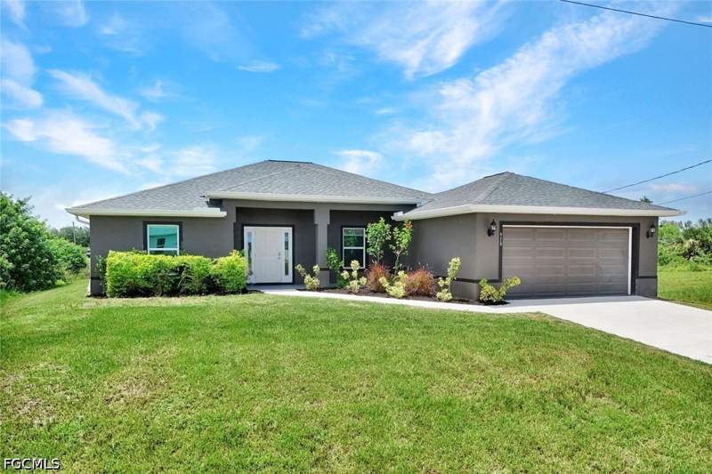 4 bedroom SingleFamilyResidence at 918 NE 12th St, Cape Coral, Cape Coral — photo 2