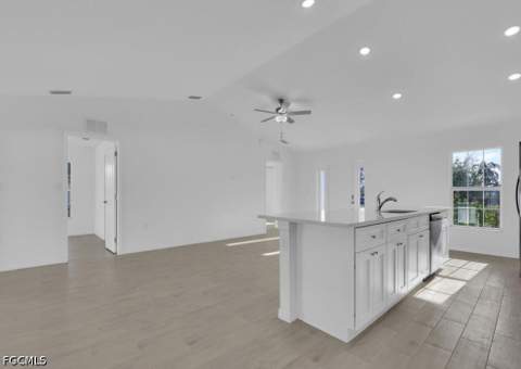 918 NE 12th St, Cape Coral FL - photo 6 of 27