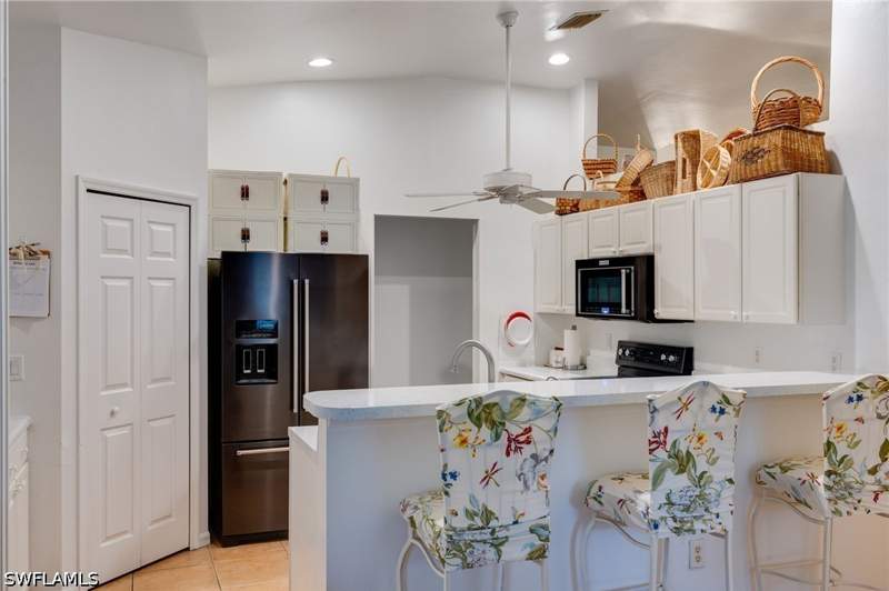 3 bedroom SingleFamilyResidence at 4105 NE 20th Pl, Cape Coral, Cape Coral — photo 5