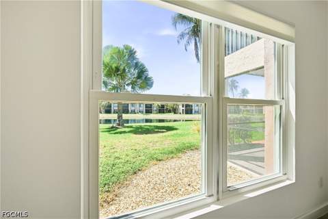 16881 Davis Rd 313, Fort Myers FL - photo 16 of 41