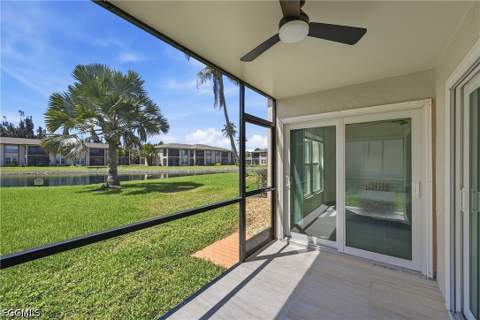 16881 Davis Rd 313, Fort Myers FL - photo 24 of 41