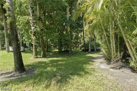 2604 E 6th St, Lehigh Acres FL - photo 21 of 27