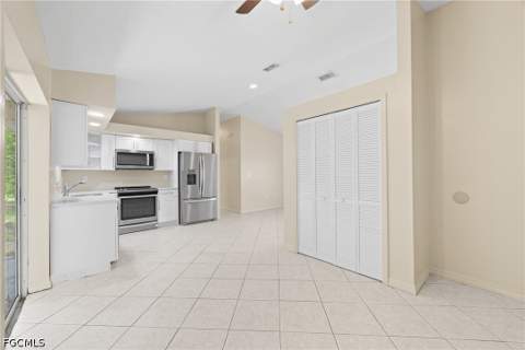 18500 Tampa Rd, Fort Myers FL - photo 12 of 24